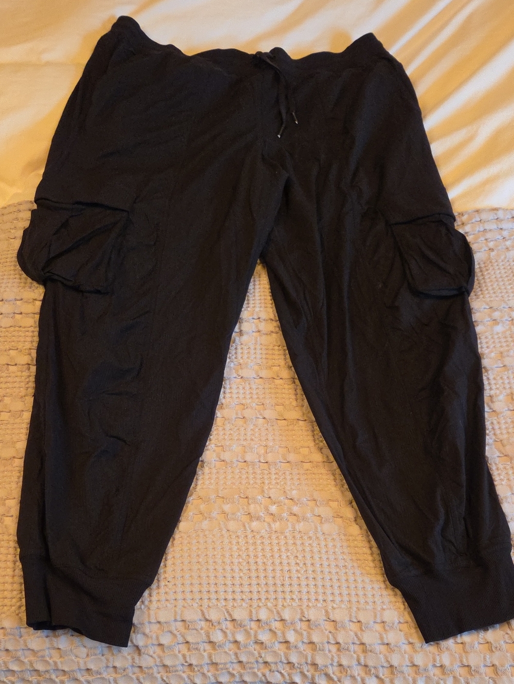 Lululemon Black Studio Cargo Jogger Pants -xl